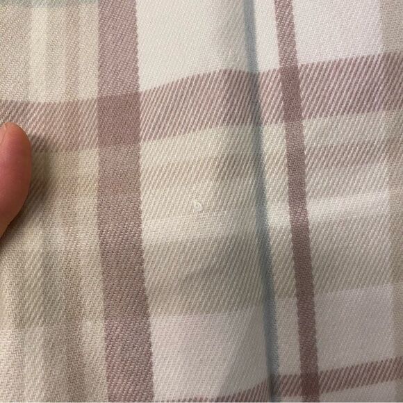 D&Y Softer than CASHMERE FEEL  women mans plaid mauve muted Scarf 11.5x72 - Picture 5 of 7